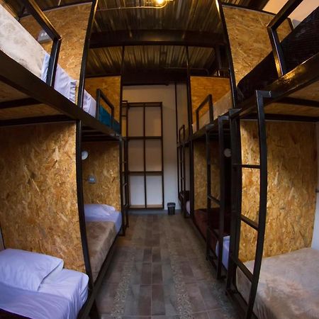 Nativo Hostel Medellin Bagian luar foto