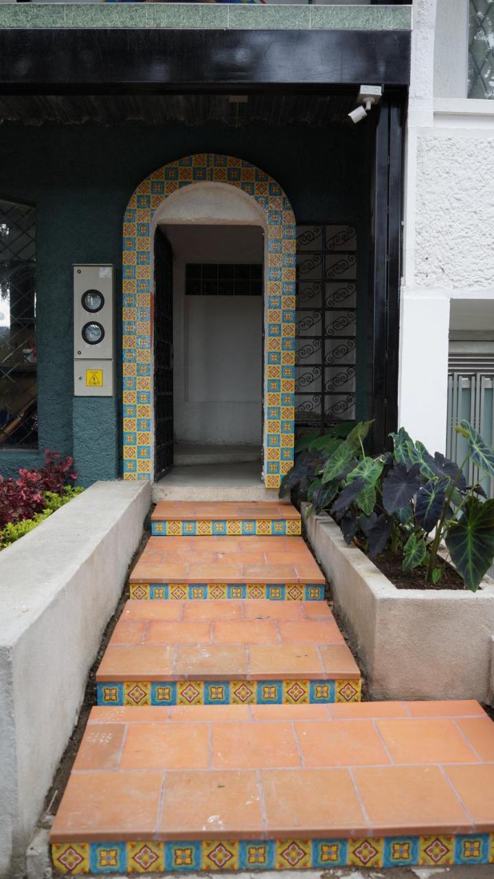 Nativo Hostel Medellin Bagian luar foto