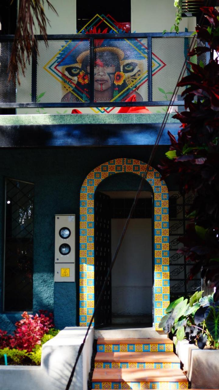 Nativo Hostel Medellin Bagian luar foto