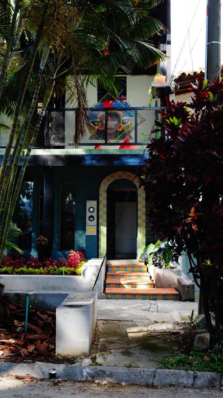 Nativo Hostel Medellin Bagian luar foto