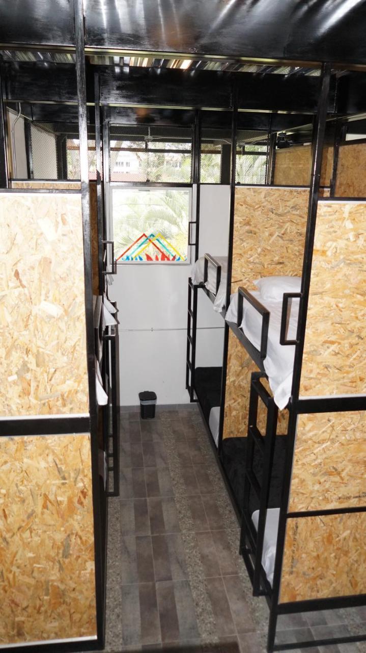 Nativo Hostel Medellin Bagian luar foto