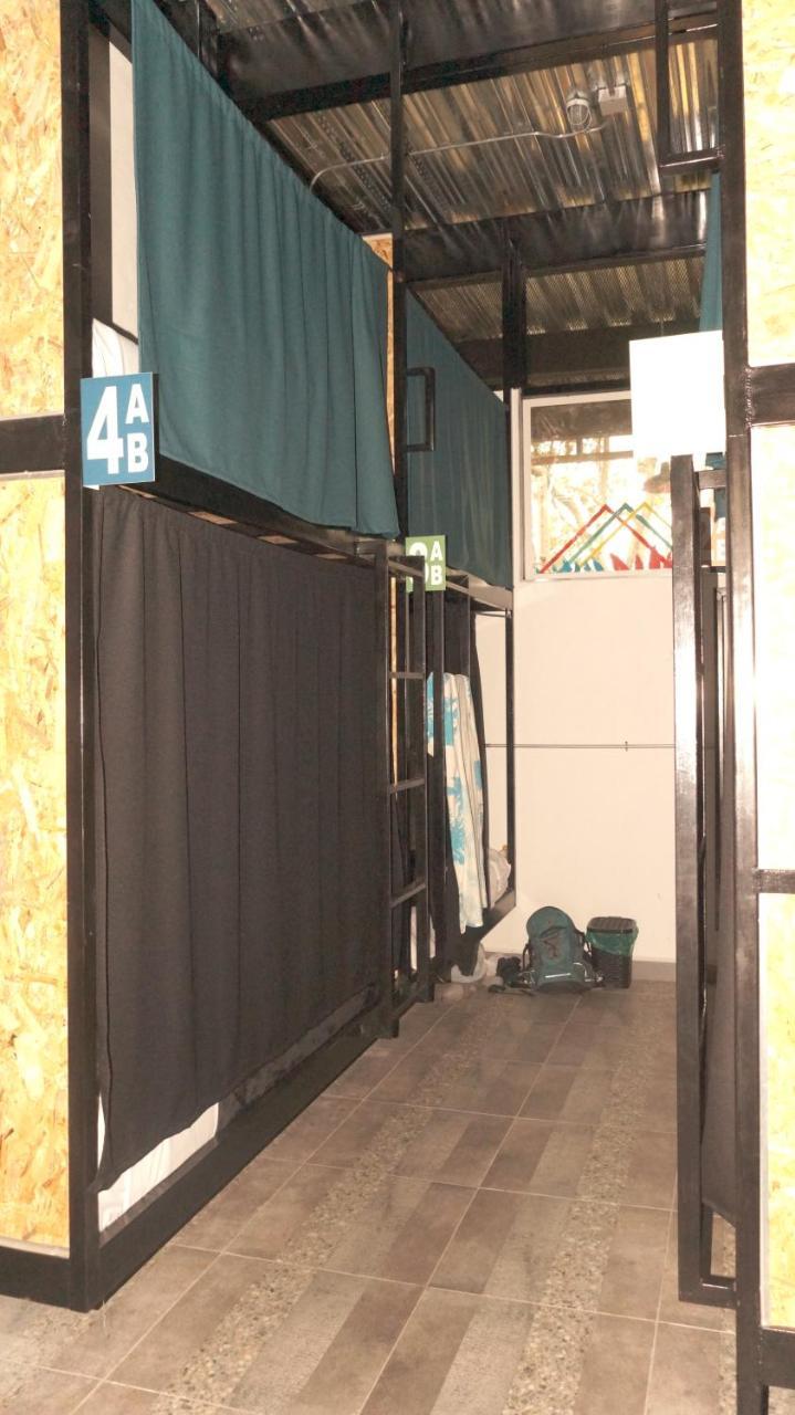 Nativo Hostel Medellin Bagian luar foto